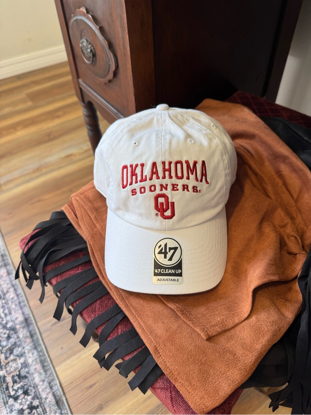 47 White Womens Baseball Cap - Oklahoma Sooners